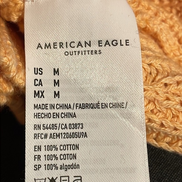 NWT American Eagle Outfitters Crew Neck Cardigan. Oversized Size Medium. - Picture 11 of 13